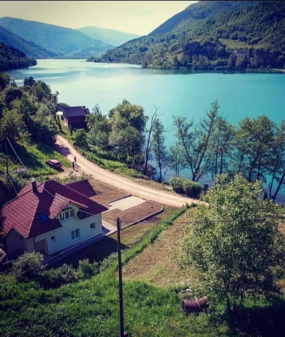 Cobras Plivsko Jezero, Jajce Villa ภายนอก รูปภาพ