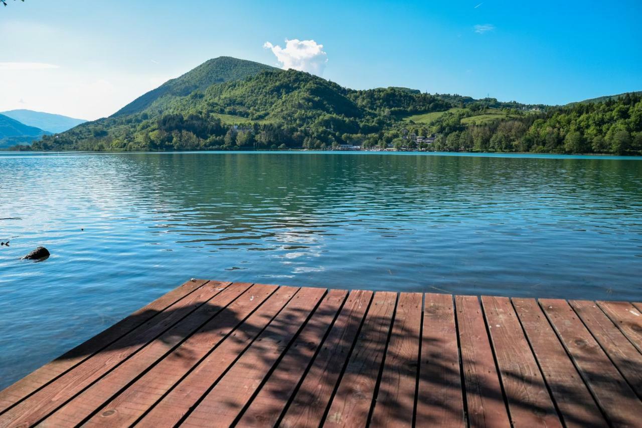 Cobras Plivsko Jezero, Jajce Villa ภายนอก รูปภาพ